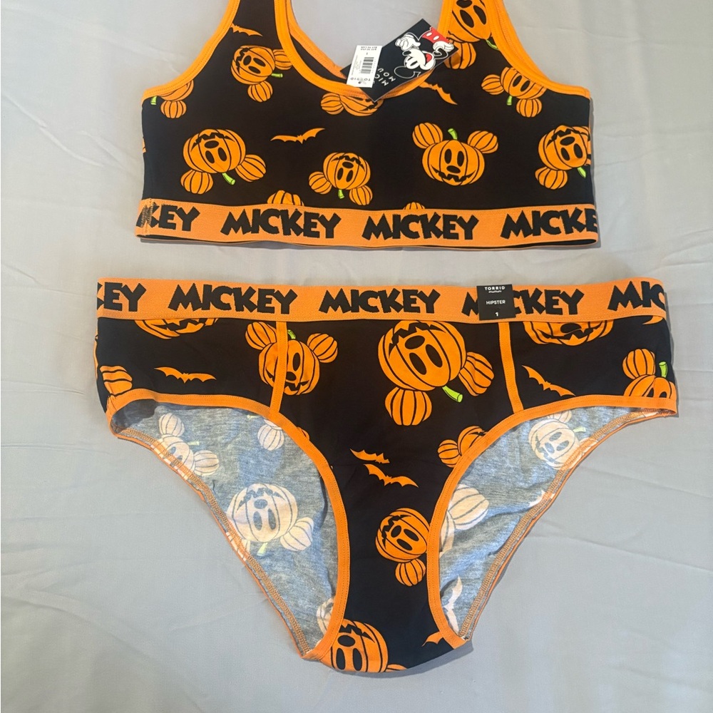 Torrid Black and Orange Mickey Halloween Set